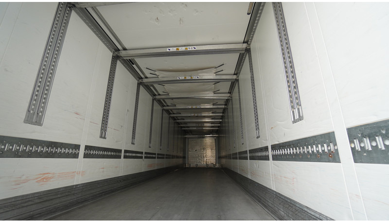 Schmitz Cargobull 3 AXLE FRIGO TRAILER - Refrigerator semi-trailer: picture 4 Schmitz Cargobull 3 AXLE FRIGO TRAILER - Refrigerator semi-trailer: picture 4