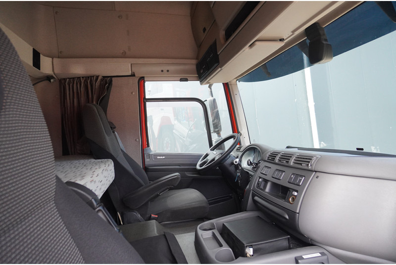 DAF CF 440 EURO 6 674.600KM - Tractor unit: picture 5 DAF CF 440 EURO 6 674.600KM - Tractor unit: picture 5