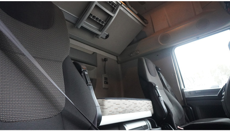 Tractor unit DAF XF 460 EURO 6 SSC: picture 6