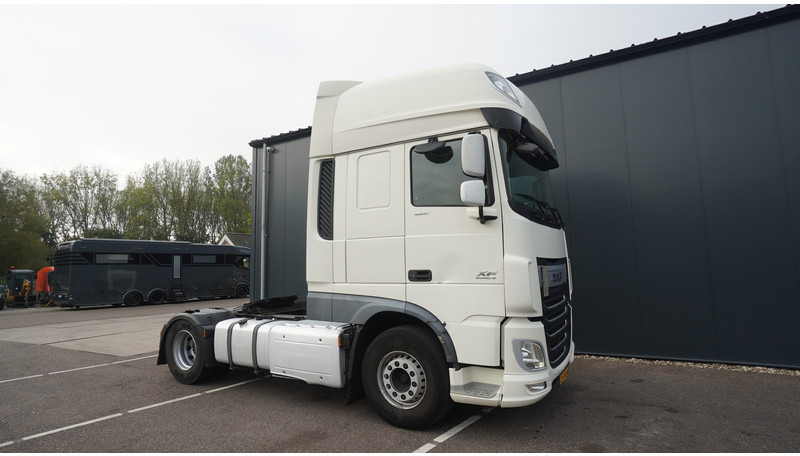 DAF XF 460 EURO 6 SSC - Tractor unit: picture 4 DAF XF 460 EURO 6 SSC - Tractor unit: picture 4