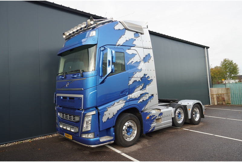 Volvo FH 540 6X2 GLOBETROTTER XL 455.000KM - Tractor unit: picture 3 Volvo FH 540 6X2 GLOBETROTTER XL 455.000KM - Tractor unit: picture 3