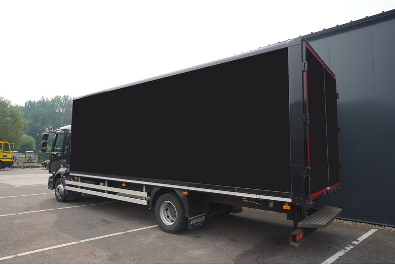 Box truck Volvo FL 210 CLOSED BOX 665.200KM: picture 8