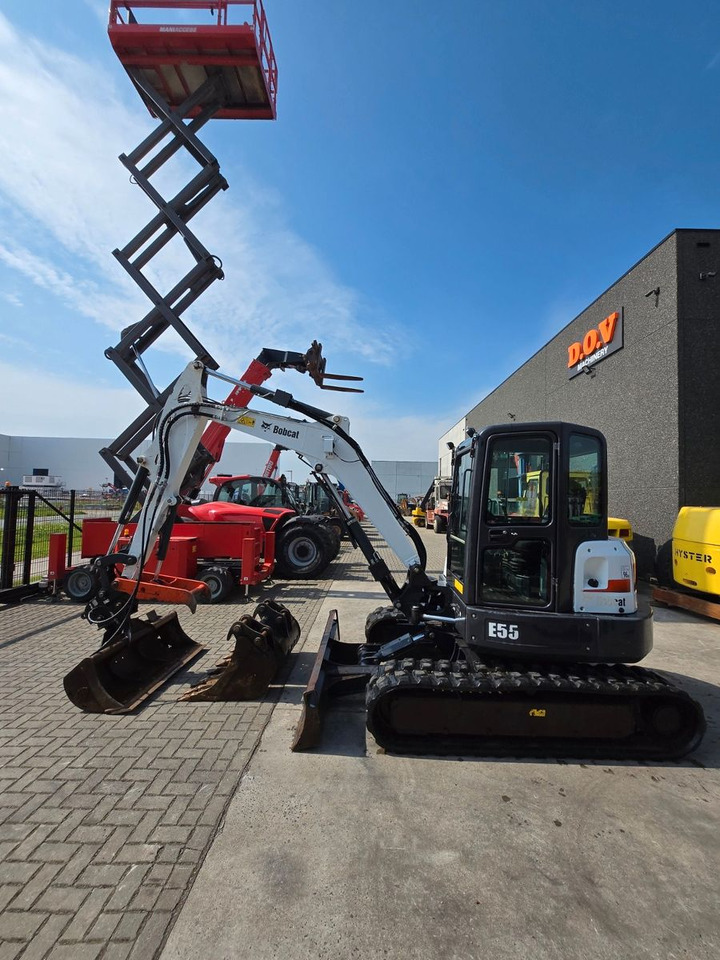 Bobcat E55 - Mini excavator: picture 3 Bobcat E55 - Mini excavator: picture 3