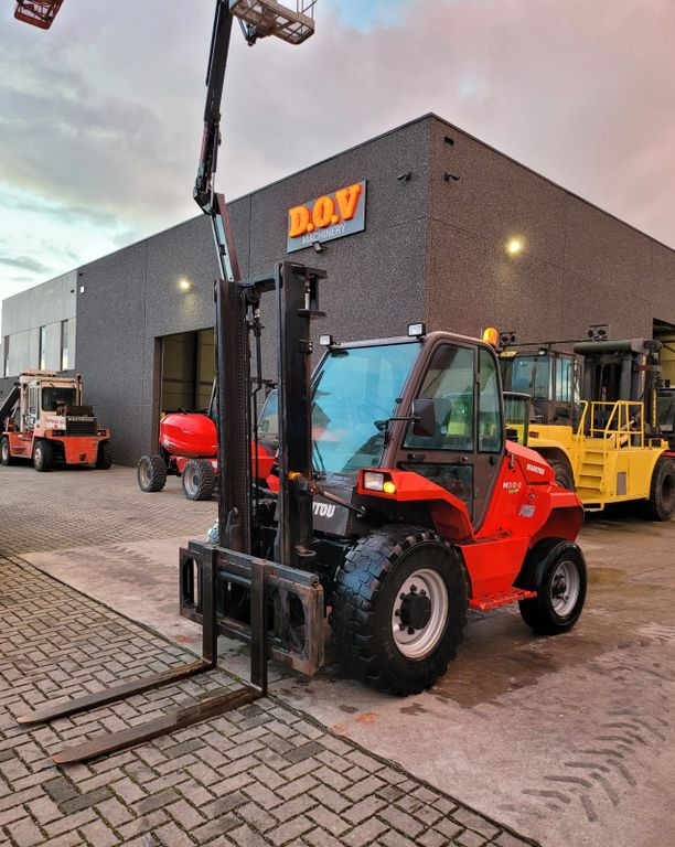 Manitou M30-2 - Diesel forklift: picture 1 Manitou M30-2 - Diesel forklift: picture 1