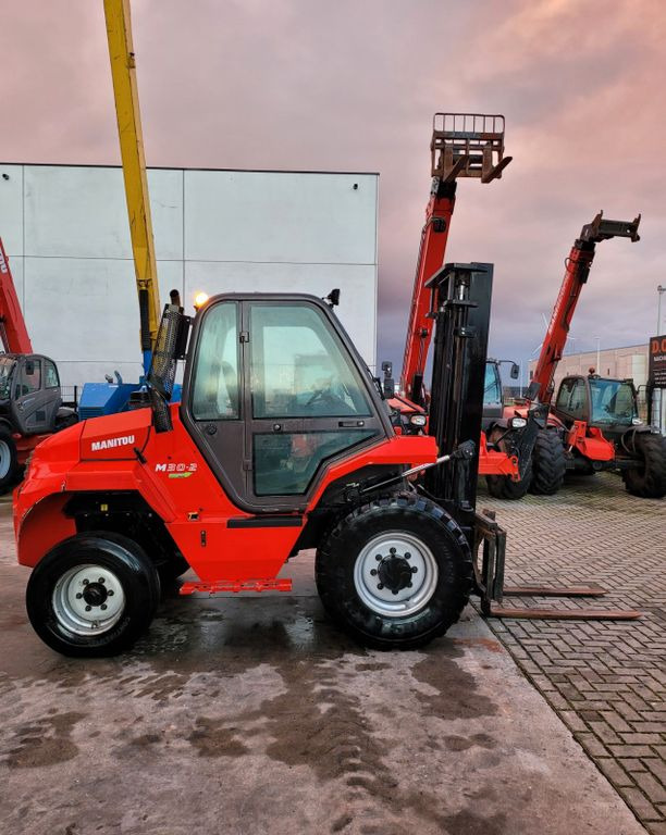 Manitou M30-2 - Diesel forklift: picture 5 Manitou M30-2 - Diesel forklift: picture 5
