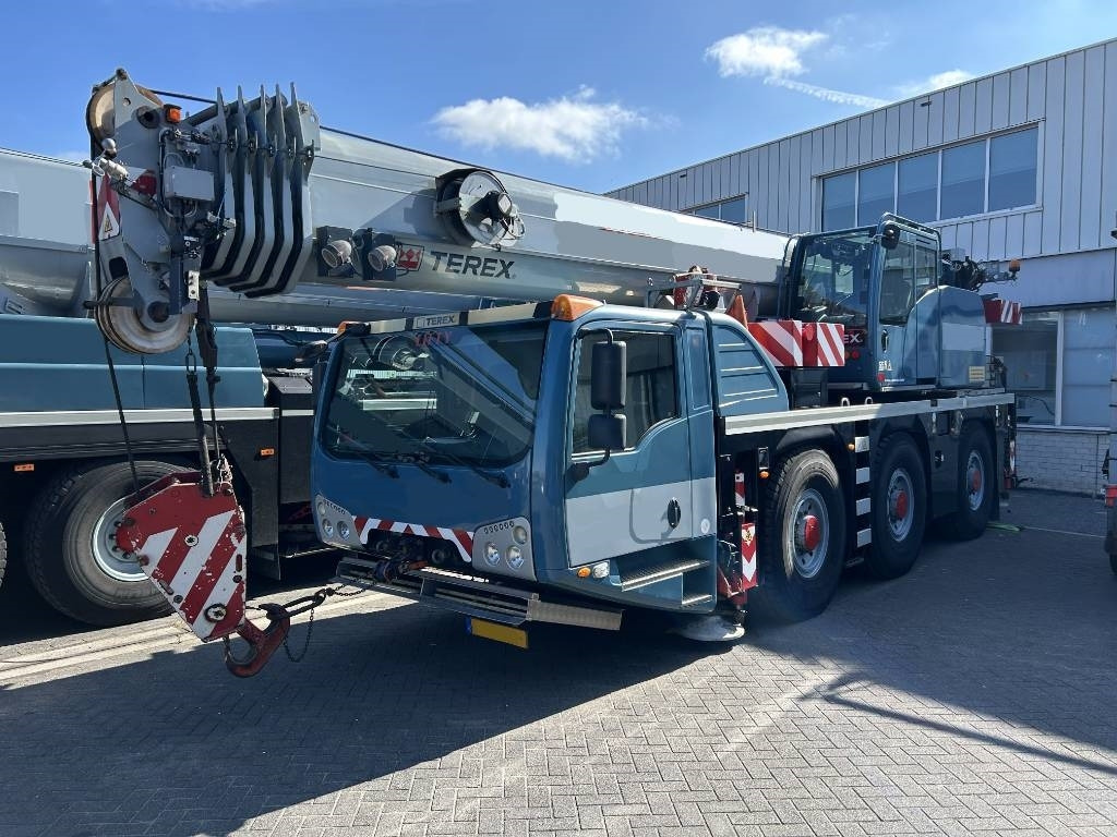 Terex Challenger 3160 - All terrain crane: picture 1 Terex Challenger 3160 - All terrain crane: picture 1