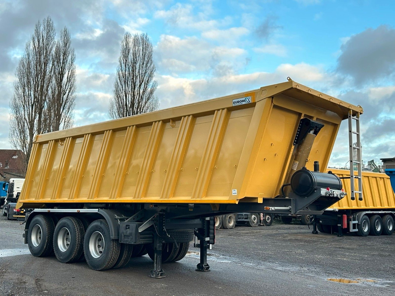 EuromixMTP Kipper Auflieger 32m³ HARDOX - Tipper semi-trailer: picture 5 EuromixMTP Kipper Auflieger 32m³ HARDOX - Tipper semi-trailer: picture 5