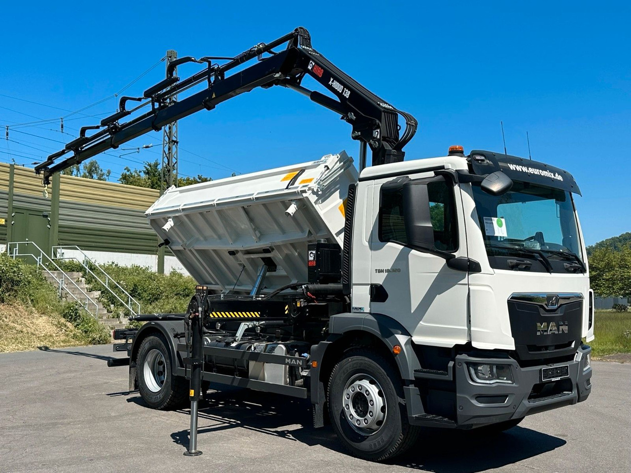 Tipper, Crane truck MAN TGM 18.320 4x2 Euro6e  Hiab X-HiDuo 138DS-4: picture 20