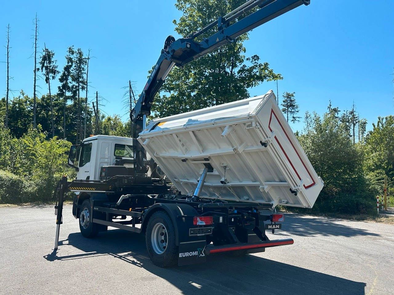 Tipper, Crane truck MAN TGM 18.320 4x2 Euro6e  Hiab X-HiDuo 138DS-4: picture 18