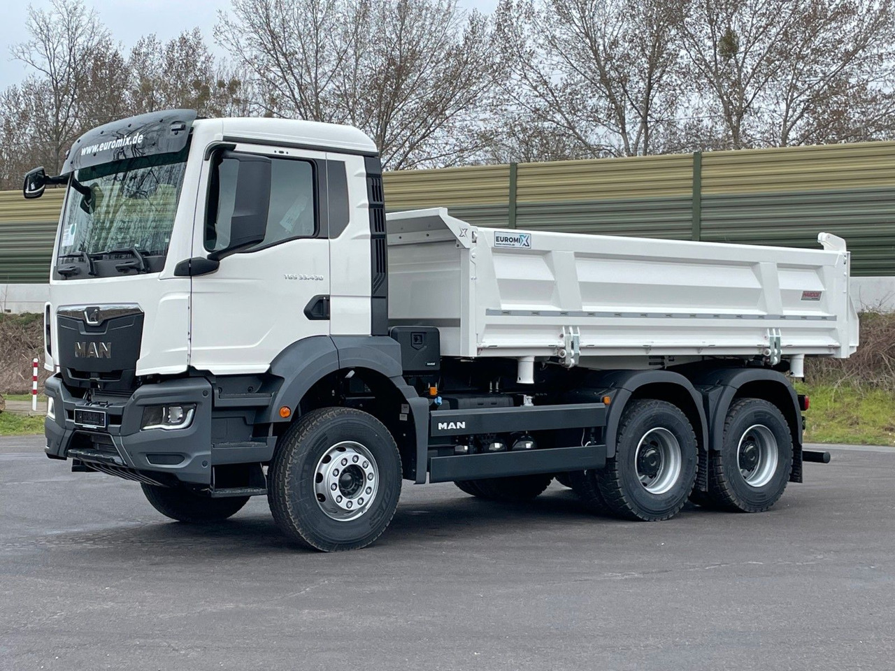 MAN TGS 33.440 6x4 /Euro6 3-Seiten-Kipper EuromixMTP - Tipper: picture 1 MAN TGS 33.440 6x4 /Euro6 3-Seiten-Kipper EuromixMTP - Tipper: picture 1