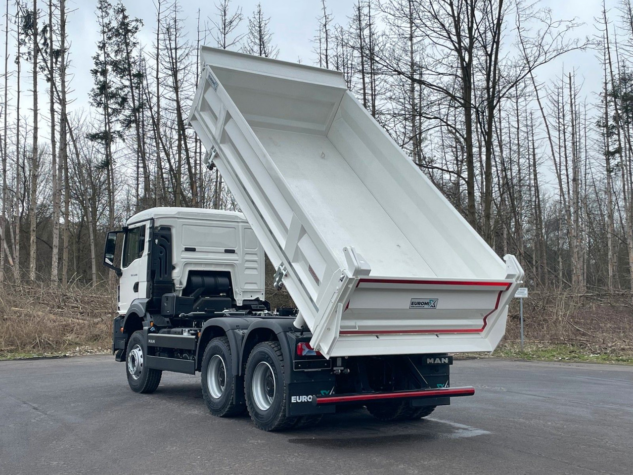 Tipper MAN TGS 33.440 6x4 /Euro6 3-Seiten-Kipper EuromixMTP: picture 12