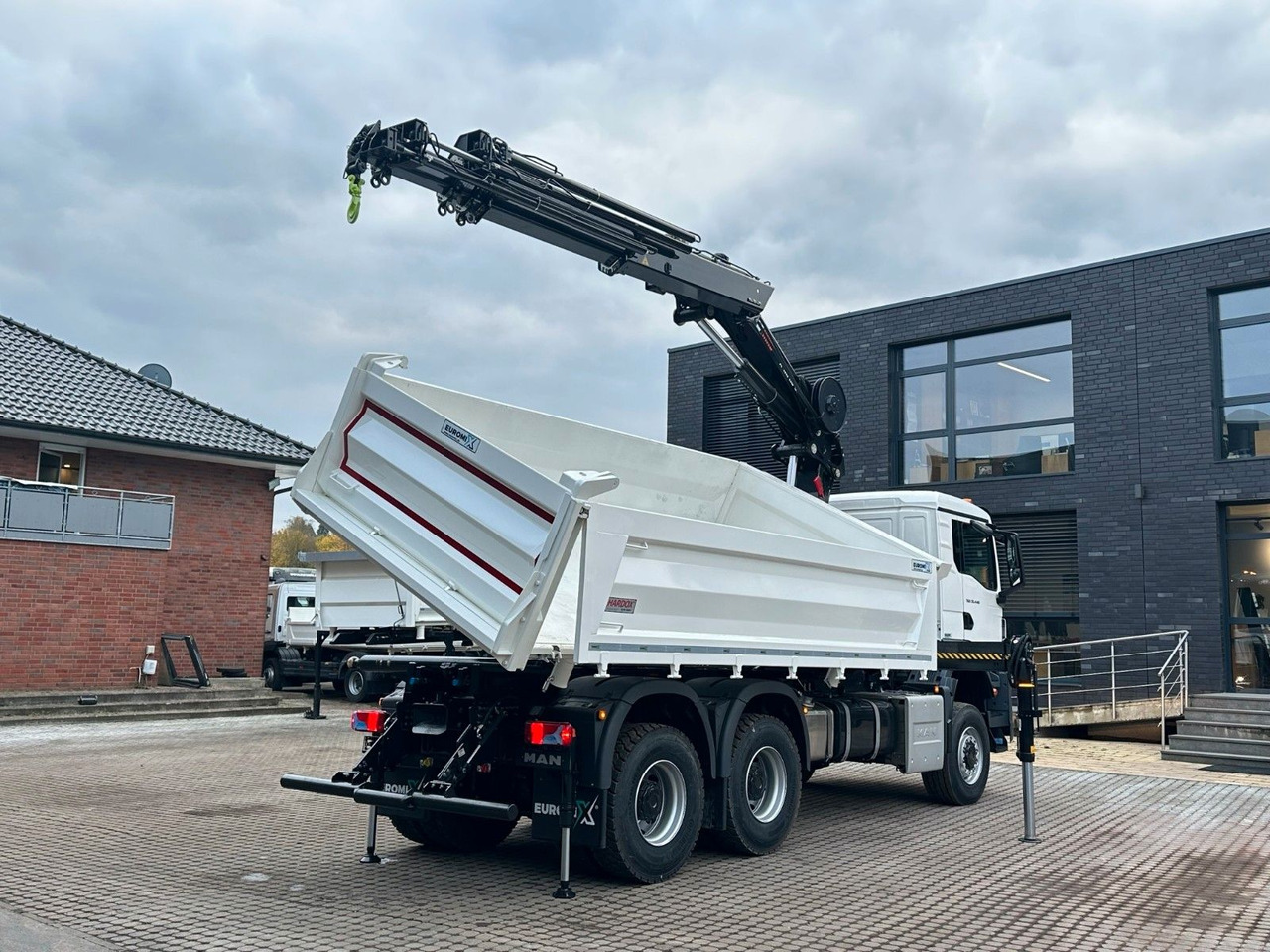 Tipper, Crane truck MAN TGS 33.440 6x6 /3-Seiten- Kipper / Kran HIAB 302: picture 20