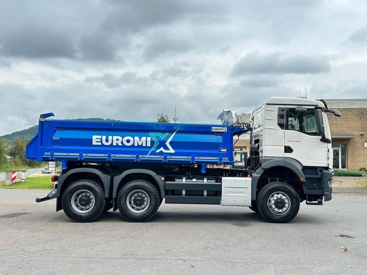 Tipper MAN TGS 33.440 6x6 /Euro6 3-Seiten-Kipper EuromixMTP: picture 6