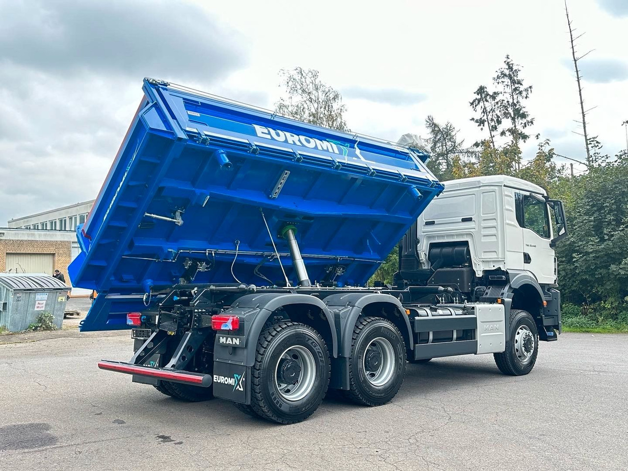 Tipper MAN TGS 33.440 6x6 /Euro6 3-Seiten-Kipper EuromixMTP: picture 16