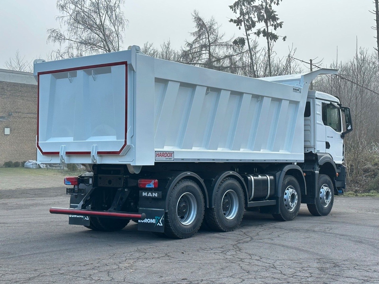 MAN TGS 41.400 8x4 / EUROMIX MTP 23m³/ Eckige Mulde MAN TGS 41.400 8x4 / EUROMIX MTP 23m³/ Eckige Mulde - Tipper: picture 5 MAN TGS 41.400 8x4 / EUROMIX MTP 23m³/ Eckige Mulde MAN TGS 41.400 8x4 / EUROMIX MTP 23m³/ Eckige Mulde - Tipper: picture 5