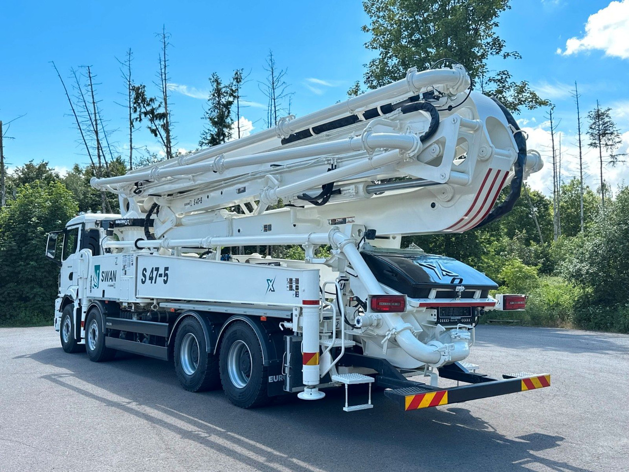 MAN TGS 41.520 8x4 SWAN TSP 47-5 160RZ ( 47m ) - Concrete pump truck: picture 4 MAN TGS 41.520 8x4 SWAN TSP 47-5 160RZ ( 47m ) - Concrete pump truck: picture 4