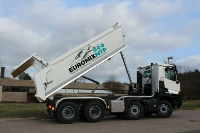 Renault 440 8X4 Renault 440 8X4 - Tipper: picture 5 Renault 440 8X4 Renault 440 8X4 - Tipper: picture 5