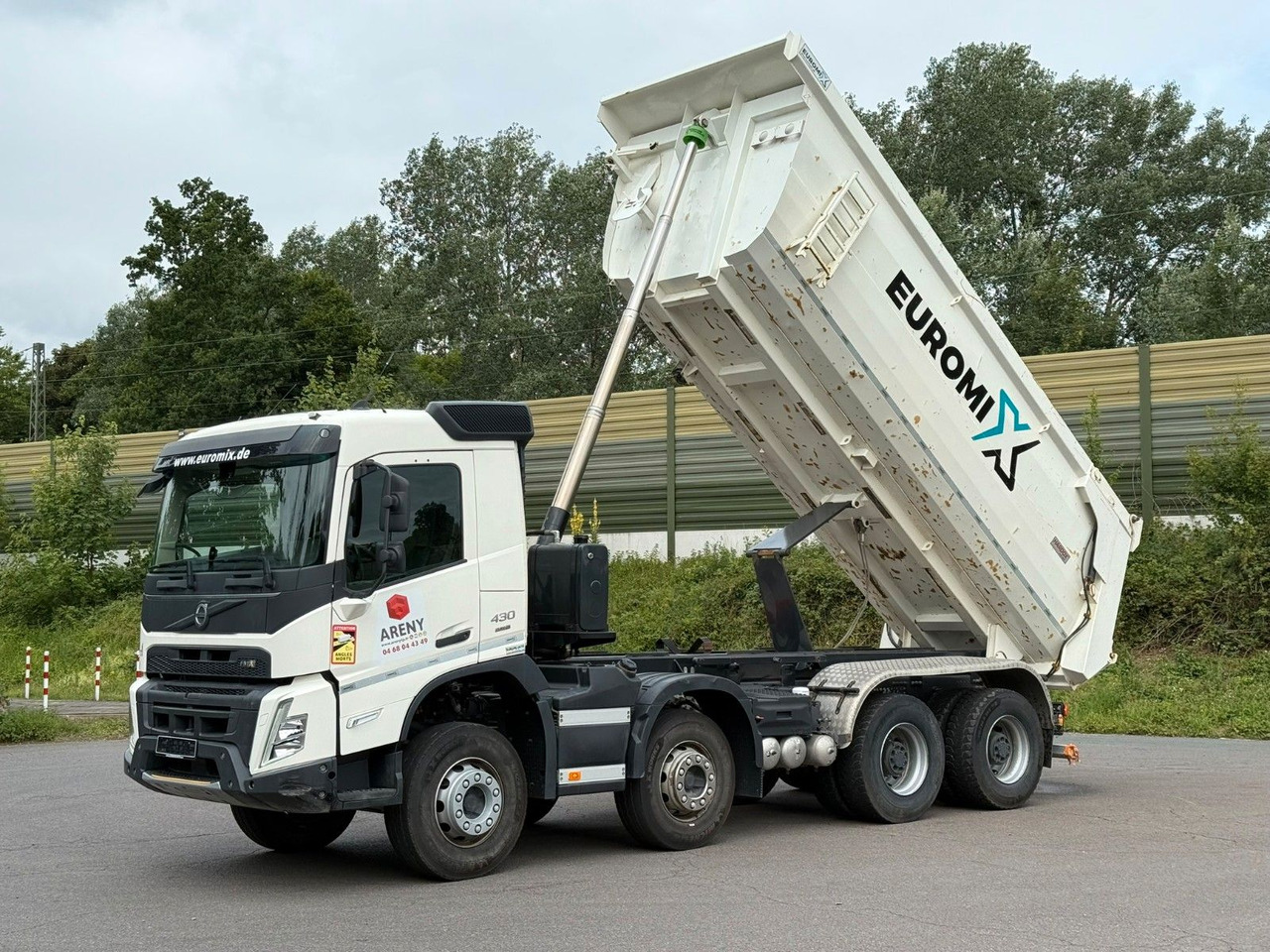 Volvo FMX 430 8X4 EuromixMTP 16m³ Hydraulische Klappe - Tipper: picture 1 Volvo FMX 430 8X4 EuromixMTP 16m³ Hydraulische Klappe - Tipper: picture 1