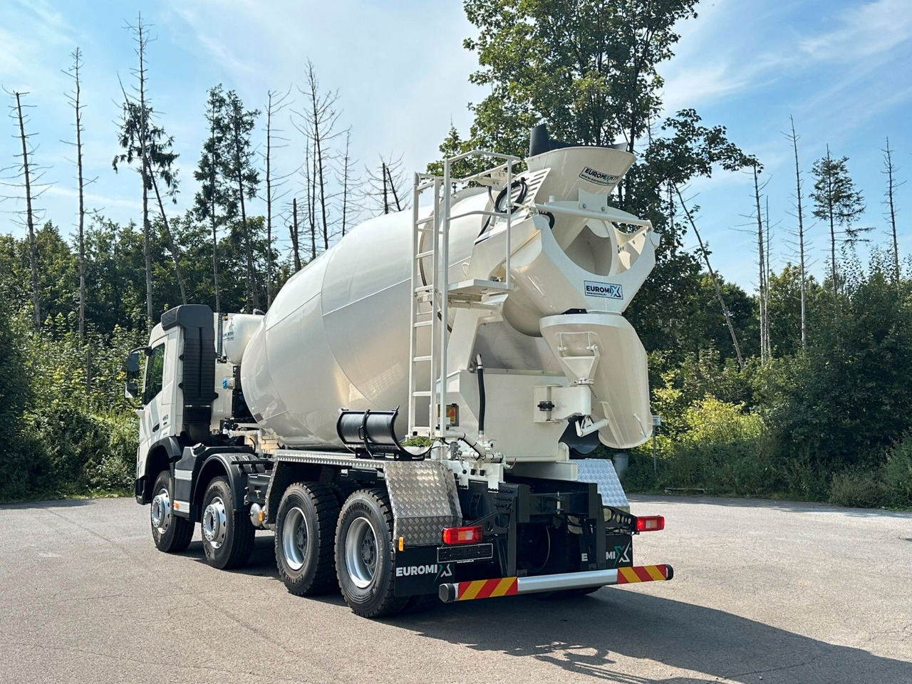 Volvo FMX 500 8X4 Retarder EuromixMTP EM 10 L - Concrete mixer truck: picture 5 Volvo FMX 500 8X4 Retarder EuromixMTP EM 10 L - Concrete mixer truck: picture 5