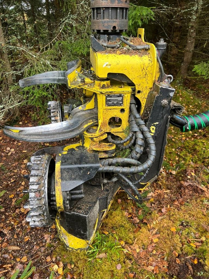 Forestry harvester John Deere 1070G: picture 19