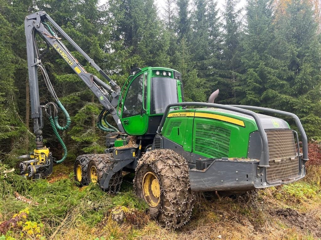 Forestry harvester John Deere 1070G: picture 7