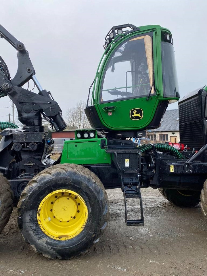 John Deere 1270 G - Forestry harvester: picture 5 John Deere 1270 G - Forestry harvester: picture 5