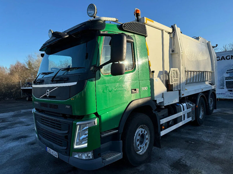Volvo FM 330 RHD, 2-compart, & tipper, 2014 - Garbage truck: picture 2 Volvo FM 330 RHD, 2-compart, & tipper, 2014 - Garbage truck: picture 2