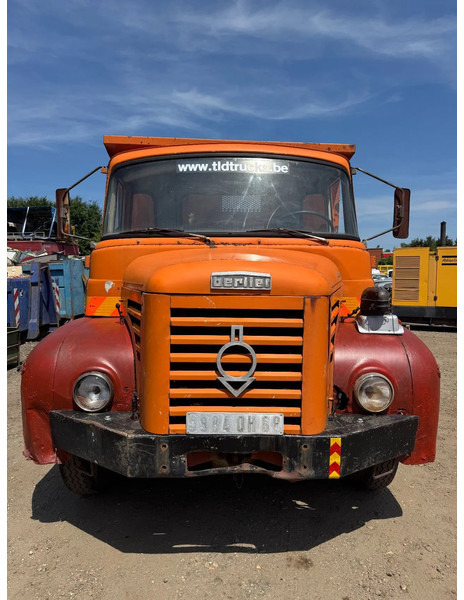 BERLIET L62 **4CYL-BENNE** - Tipper: picture 2 BERLIET L62 **4CYL-BENNE** - Tipper: picture 2