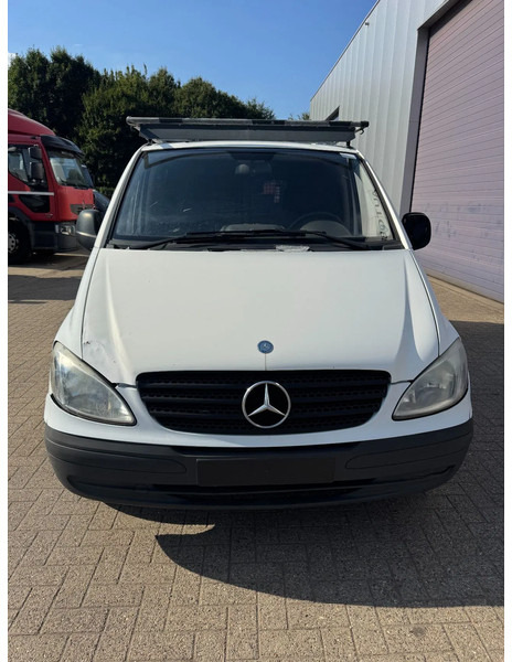 Mercedes-Benz Vito **109CDI** - Small van: picture 2 Mercedes-Benz Vito **109CDI** - Small van: picture 2