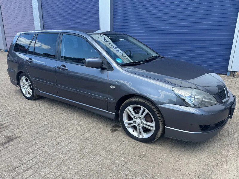 Mitsubishi Lancer **1600PETROL-AIRCO** - Car: picture 1 Mitsubishi Lancer **1600PETROL-AIRCO** - Car: picture 1