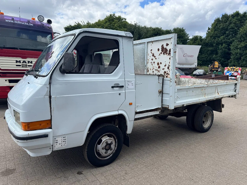 Nissan Trade **TIPPER/BENNE** - Tipper van: picture 1 Nissan Trade **TIPPER/BENNE** - Tipper van: picture 1