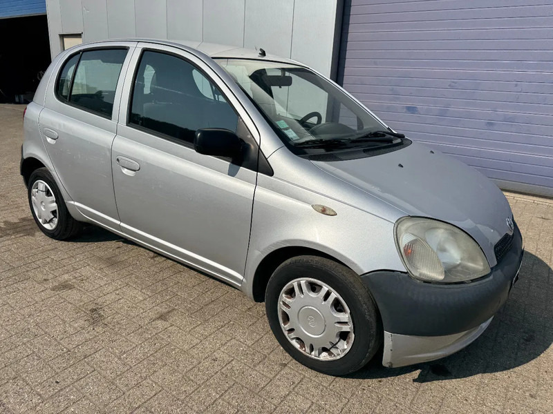 Toyota Yaris **PETROL-AIRCO** - Hatchback: picture 3 Toyota Yaris **PETROL-AIRCO** - Hatchback: picture 3