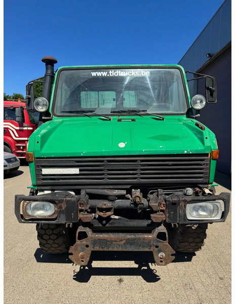 Unimog 424 **BITUMTANK-GOUDRONEUSE** - Truck: picture 2 Unimog 424 **BITUMTANK-GOUDRONEUSE** - Truck: picture 2