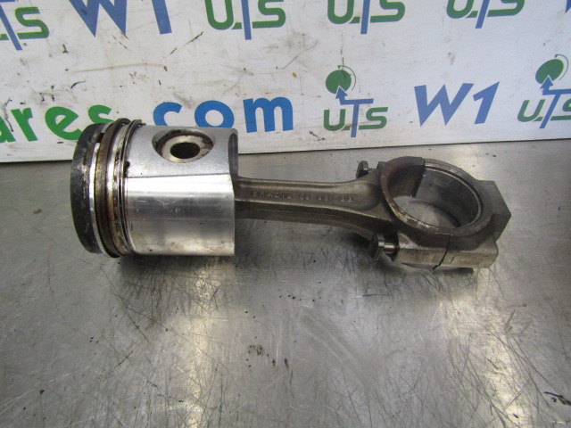 CUMMINS 6 CTA C SERIES CONROD + PISTON P/NO3934924700 – 5 AVAILABLE - Engine and parts for Truck: picture 1 CUMMINS 6 CTA C SERIES CONROD + PISTON P/NO3934924700 – 5 AVAILABLE - Engine and parts for Truck: picture 1