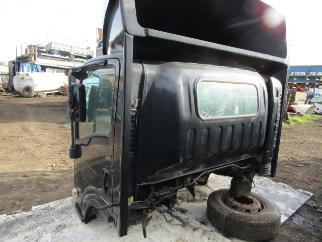 ISUZU N75 CAB (2010) - Cab for Truck: picture 4 ISUZU N75 CAB (2010) - Cab for Truck: picture 4