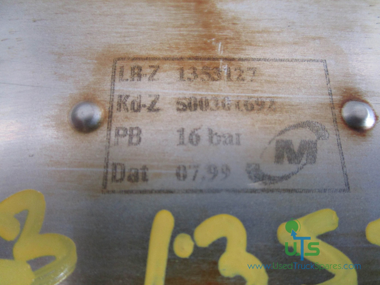 IVECO CURSOR 8 OIL COOLER P/NO 1353127 - Engine and parts for Truck: picture 2 IVECO CURSOR 8 OIL COOLER P/NO 1353127 - Engine and parts for Truck: picture 2