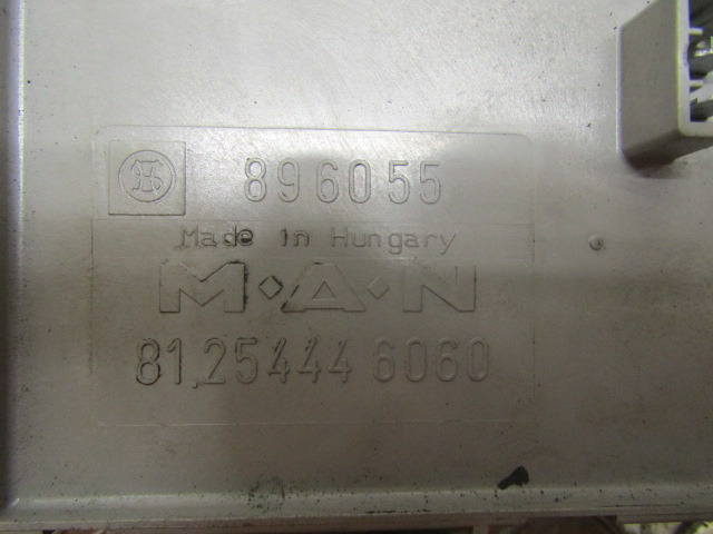 MAN TGA FUSEBOARD P/NO 81.25444.6060 - Electrical system for Truck: picture 2 MAN TGA FUSEBOARD P/NO 81.25444.6060 - Electrical system for Truck: picture 2