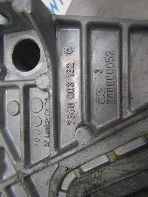 MAN TGM / TGS STEERING COLUMN ADJUSTER 7360003131 - Cab and interior for Truck: picture 2 MAN TGM / TGS STEERING COLUMN ADJUSTER 7360003131 - Cab and interior for Truck: picture 2
