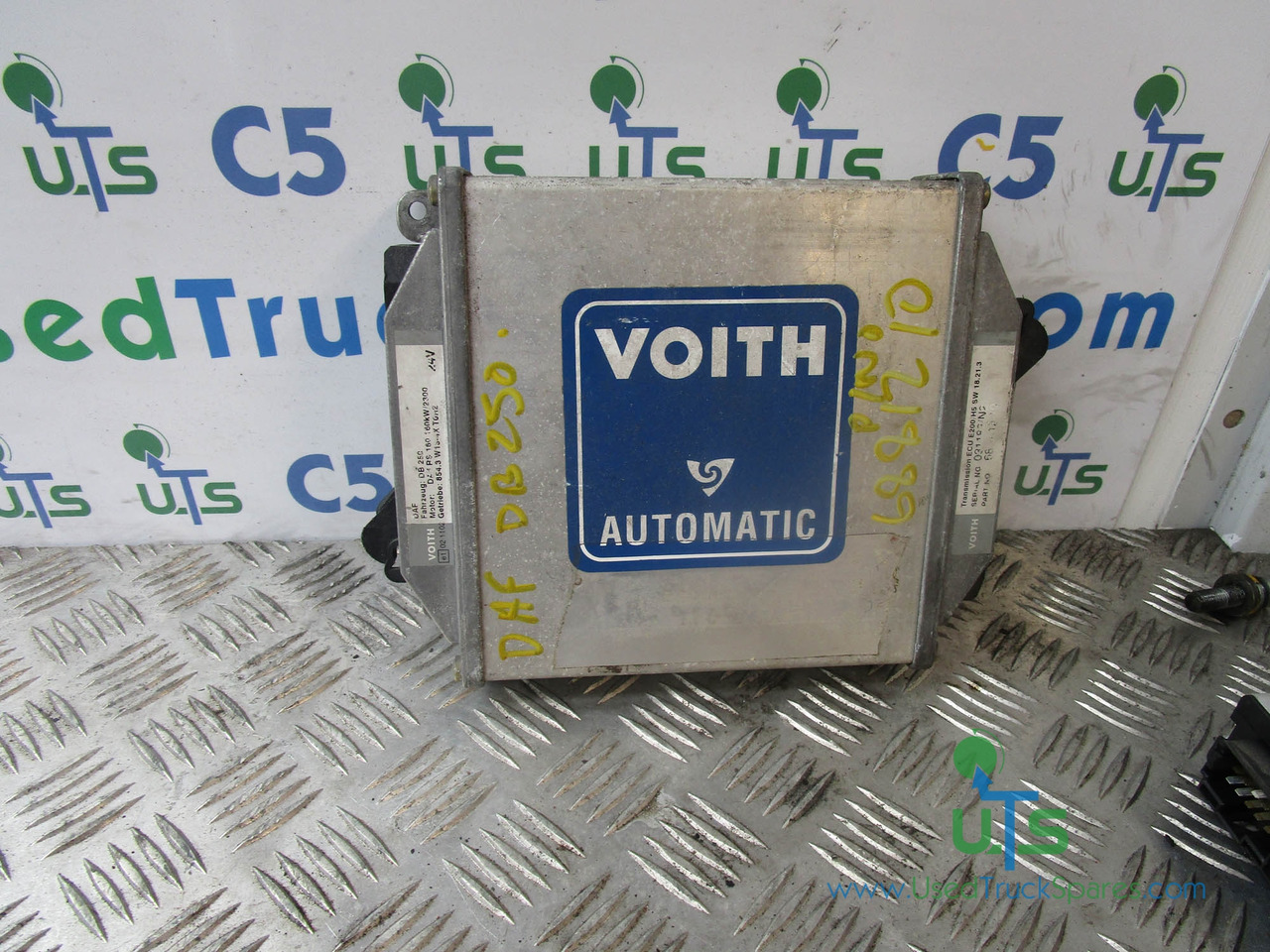 VOITH DAF GEARBOX ECU P/NO 6861210 - Gearbox for Truck: picture 1 VOITH DAF GEARBOX ECU P/NO 6861210 - Gearbox for Truck: picture 1
