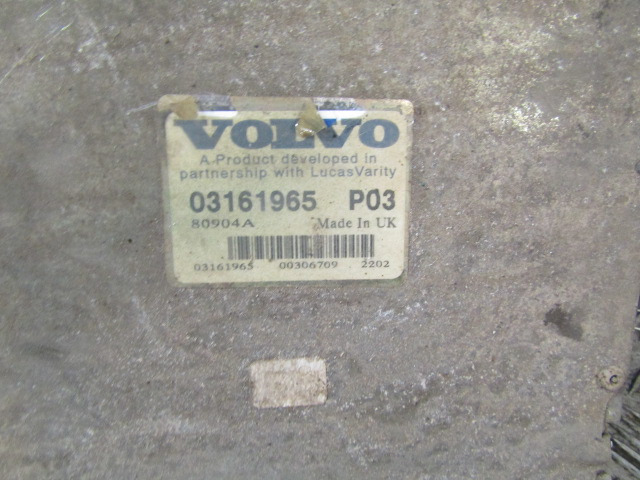 VOLVO FL6 D6B 180 ENGINE ECU O/NO 03161965 – PO3 - ECU for Truck: picture 3 VOLVO FL6 D6B 180 ENGINE ECU O/NO 03161965 – PO3 - ECU for Truck: picture 3