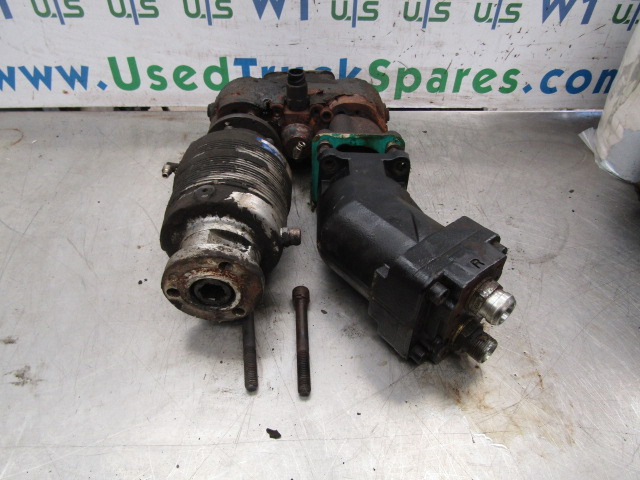 ZF S1000 TWIN PTO SHAFT/HYDRAULIC - Hydraulics for Truck: picture 1 ZF S1000 TWIN PTO SHAFT/HYDRAULIC - Hydraulics for Truck: picture 1