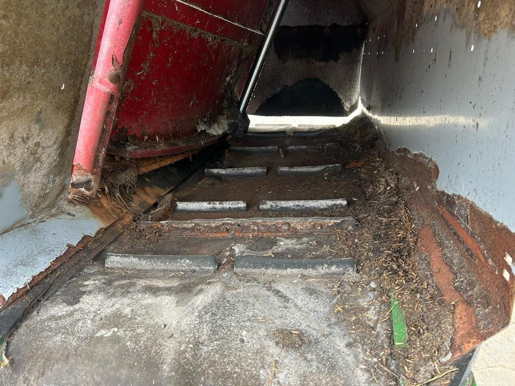 BVL V-MIX PLUS 13-1S - Forage mixer wagon: picture 2 BVL V-MIX PLUS 13-1S - Forage mixer wagon: picture 2