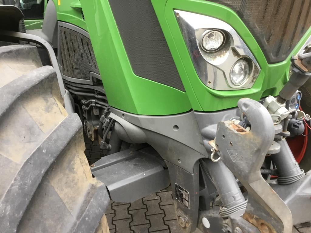 Farm tractor Fendt 828 PROFI PLUS: picture 8