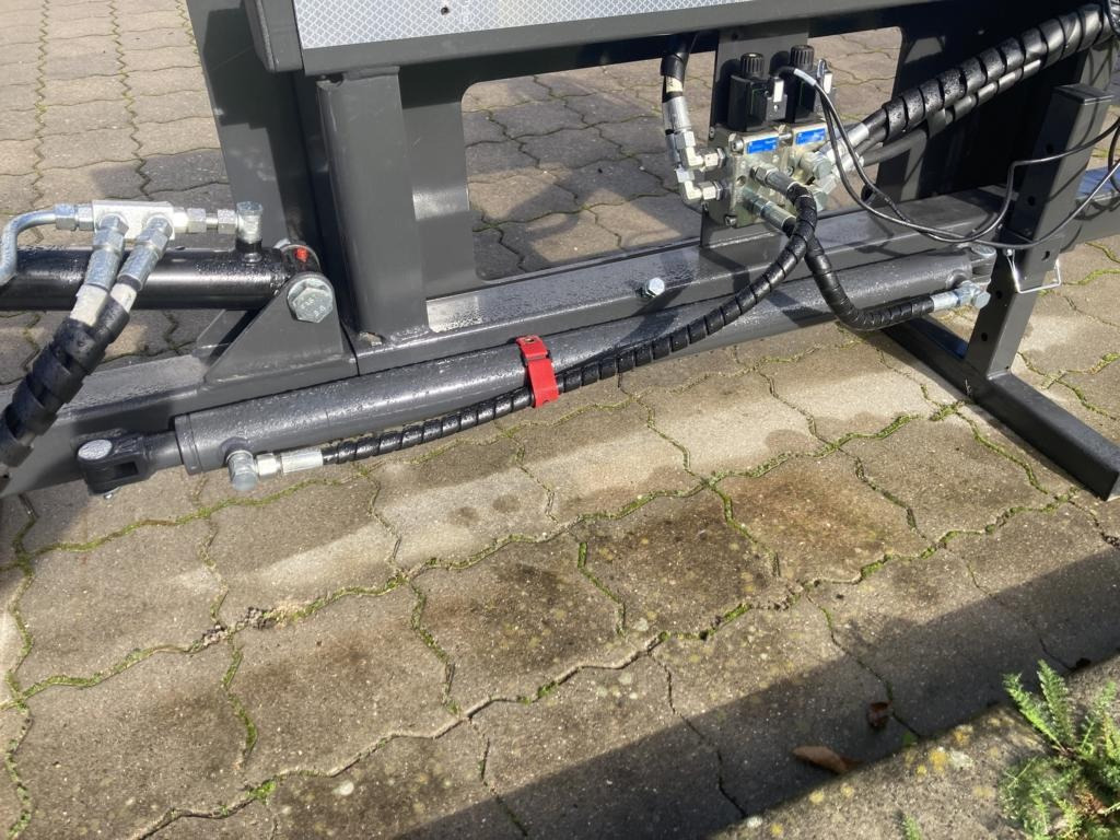 Fliegl ASTSCHERE 1450 - Flail mower/ Mulcher: picture 2 Fliegl ASTSCHERE 1450 - Flail mower/ Mulcher: picture 2