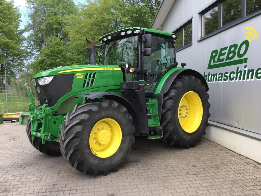 John Deere 6195R - Farm tractor: picture 1 John Deere 6195R - Farm tractor: picture 1