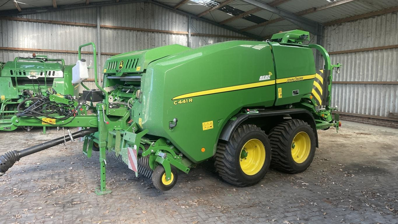 John Deere FESTKAMMER-KOMBIPRESSE C441R - Hay and forage equipment: picture 1 John Deere FESTKAMMER-KOMBIPRESSE C441R - Hay and forage equipment: picture 1