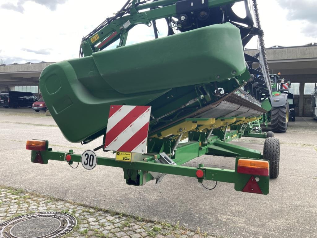 John Deere SCHNEIDWERK 630X - Combine harvester: picture 5 John Deere SCHNEIDWERK 630X - Combine harvester: picture 5