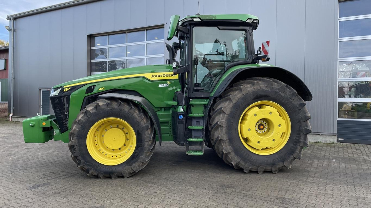 New Farm tractor John Deere TRAKTOR 8R410: picture 46