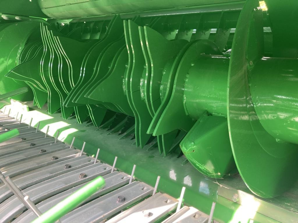 Bale wrapper John Deere V461M: picture 7