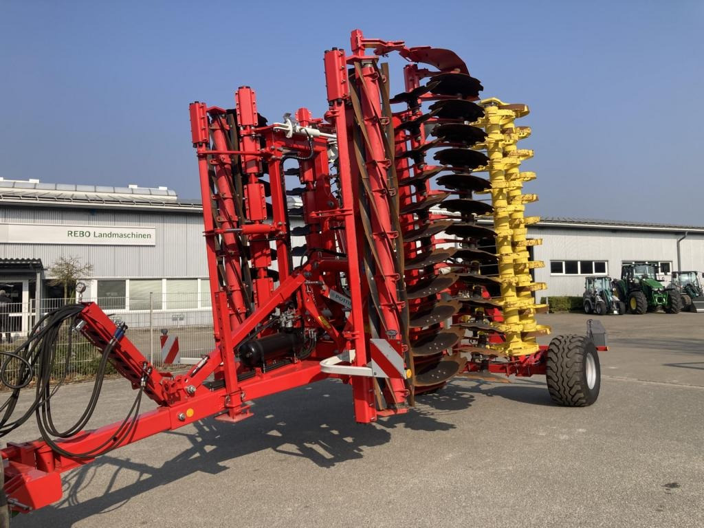 Pöttinger TERRADISC 6001 T - Disc harrow: picture 1 Pöttinger TERRADISC 6001 T - Disc harrow: picture 1